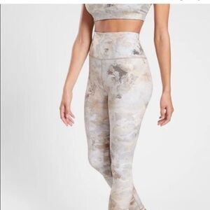 Athleta Silver Gold Elation Gilded High Rise Leggings Size XS Gym Extra Small